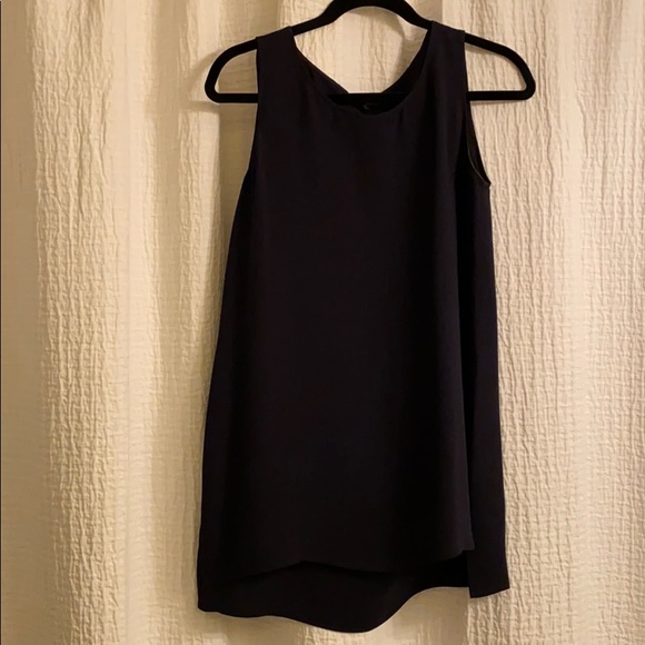 Navy silk tank - Picture 1 of 3